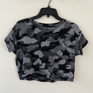 Lululemon Cropped T Shirt size 2